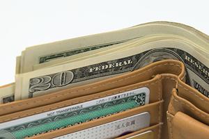 学生は消費者金融よりも「友林堂」の方がお得